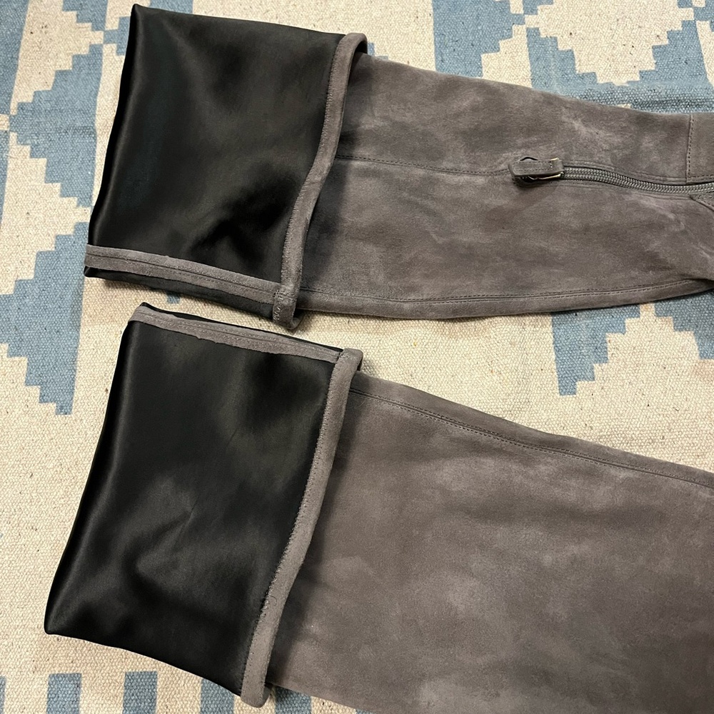 Tory Burch Laila Suede Over the Knee Grey Boots Block Heel Bow Gold Tall Leather - Picture 14 of 16